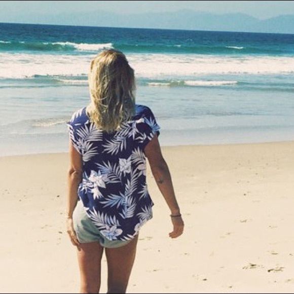 Rails Tops - Rails Aloha Hawaiian Tropical Button Down Shirt